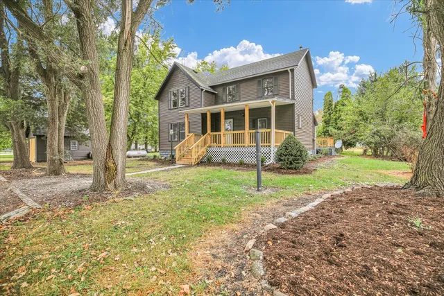 $185,000 | 208 County Road 1790 North, Onarga, IL 60955