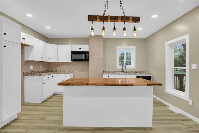 $185,000 | 208 County Road 1790 North, Onarga, IL 60955