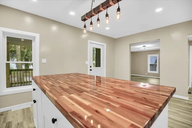 $185,000 | 208 County Road 1790 North, Onarga, IL 60955