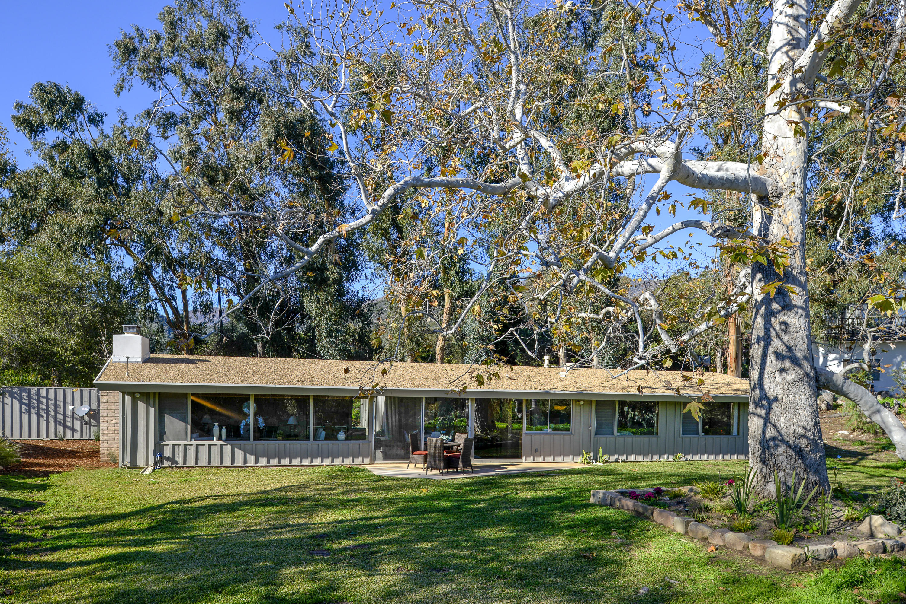 1726 Santa Monica Road Carpinteria, CA 93013 - Photo 1 of 21 BackView