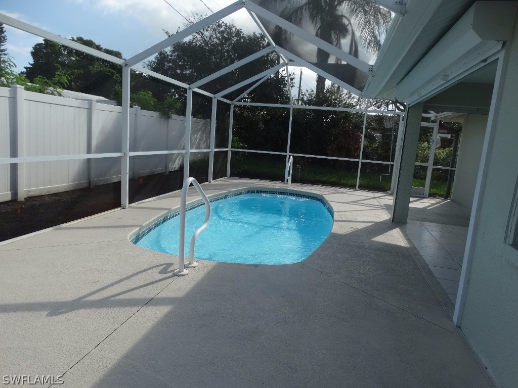 7227 Coolidge Road Fort Myers, FL 33967 - Photo 22 of 24 a view of a indoor swimming pool