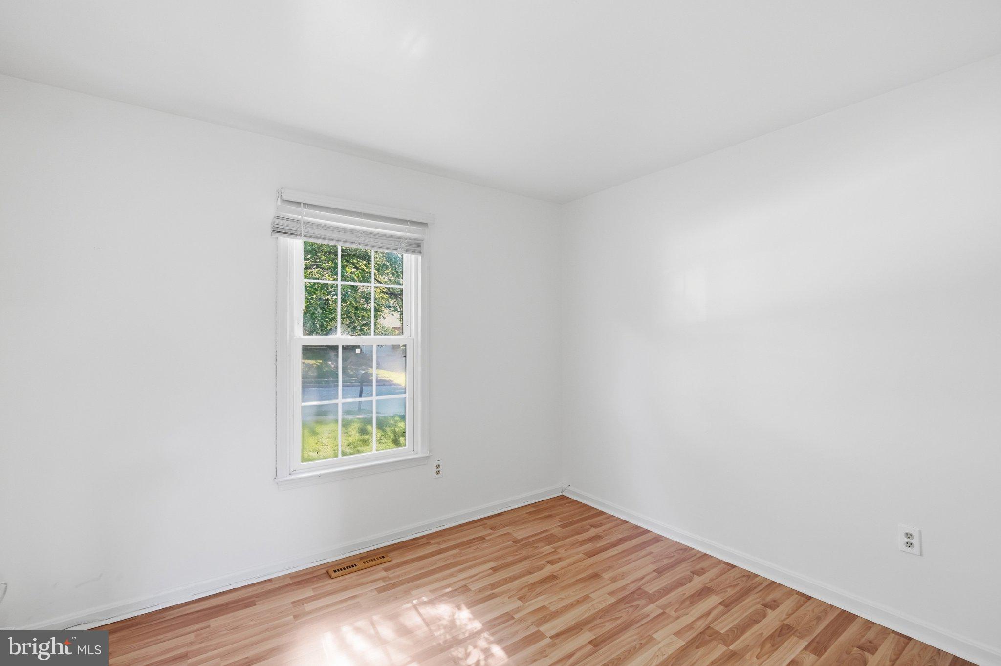 6415 Craigmont Road Baltimore, MD 21207 - Photo 29 of 48 Bedroom #2