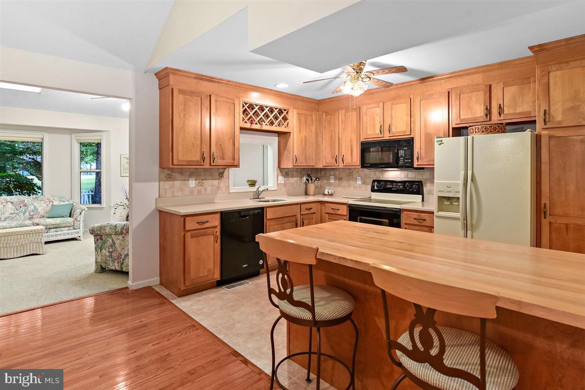 121 Windjammer Road Ocean Pines, MD 21811 - Photo 11 of 49