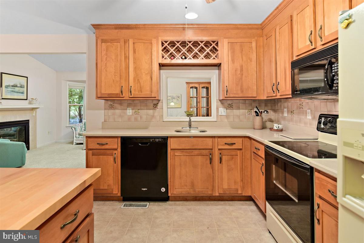 121 Windjammer Road Ocean Pines, MD 21811 - Photo 14 of 49
