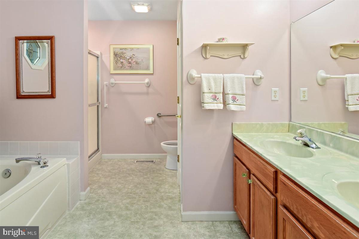 121 Windjammer Road Ocean Pines, MD 21811 - Photo 24 of 49