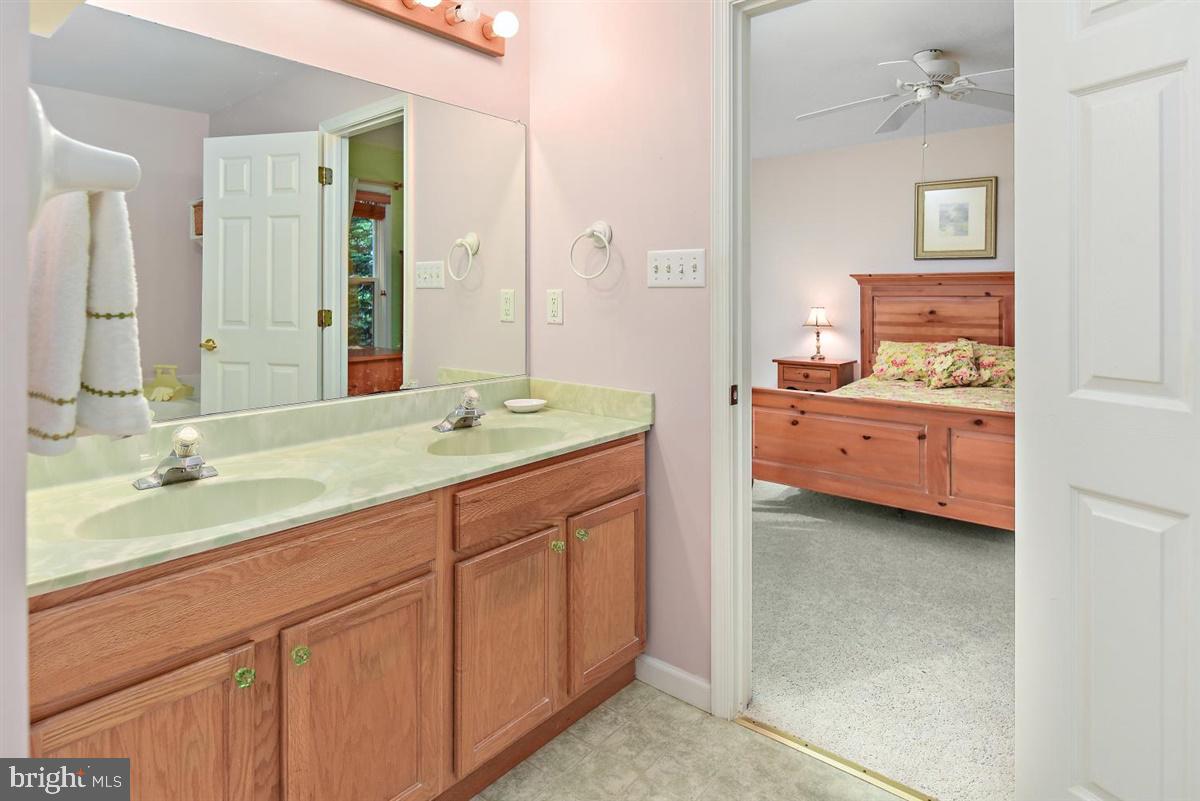 121 Windjammer Road Ocean Pines, MD 21811 - Photo 26 of 49