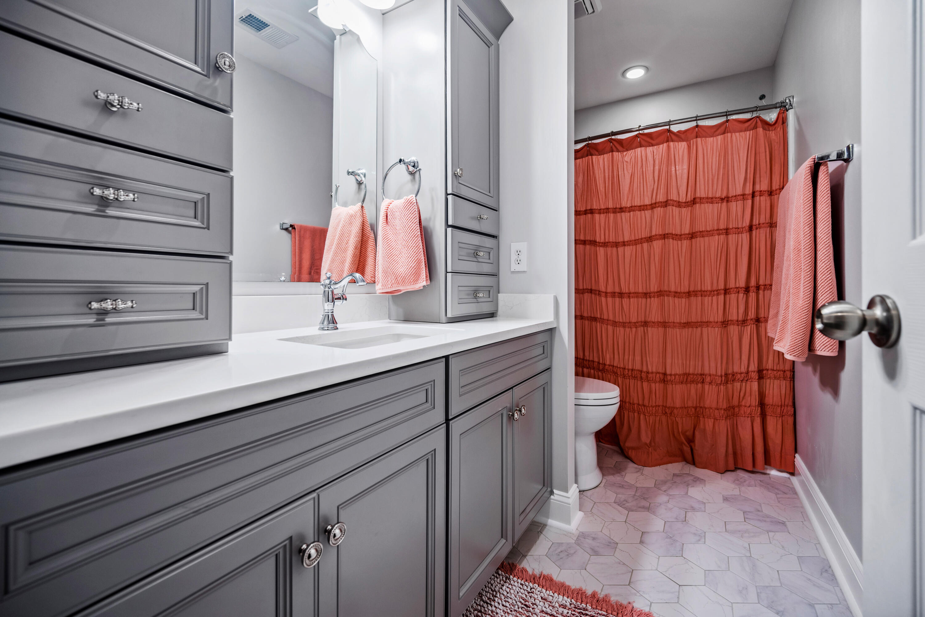 379 Decatur Drive Summerville, SC 29486 - Photo 32 of 51 Bathroom