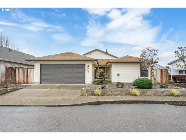 $485,000 | 2315 Northeast 156th Place, Portland, OR 97230