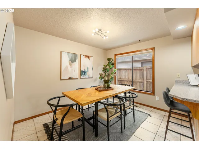 $485,000 | 2315 Northeast 156th Place, Portland, OR 97230