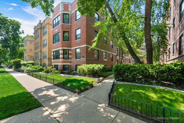 $279,000 | 726 Hinman Avenue, Unit 2E, Evanston, IL 60202