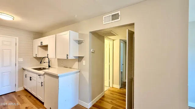 $1,149 | 6044 North 21st Avenue, Unit 4, Phoenix, AZ 85015