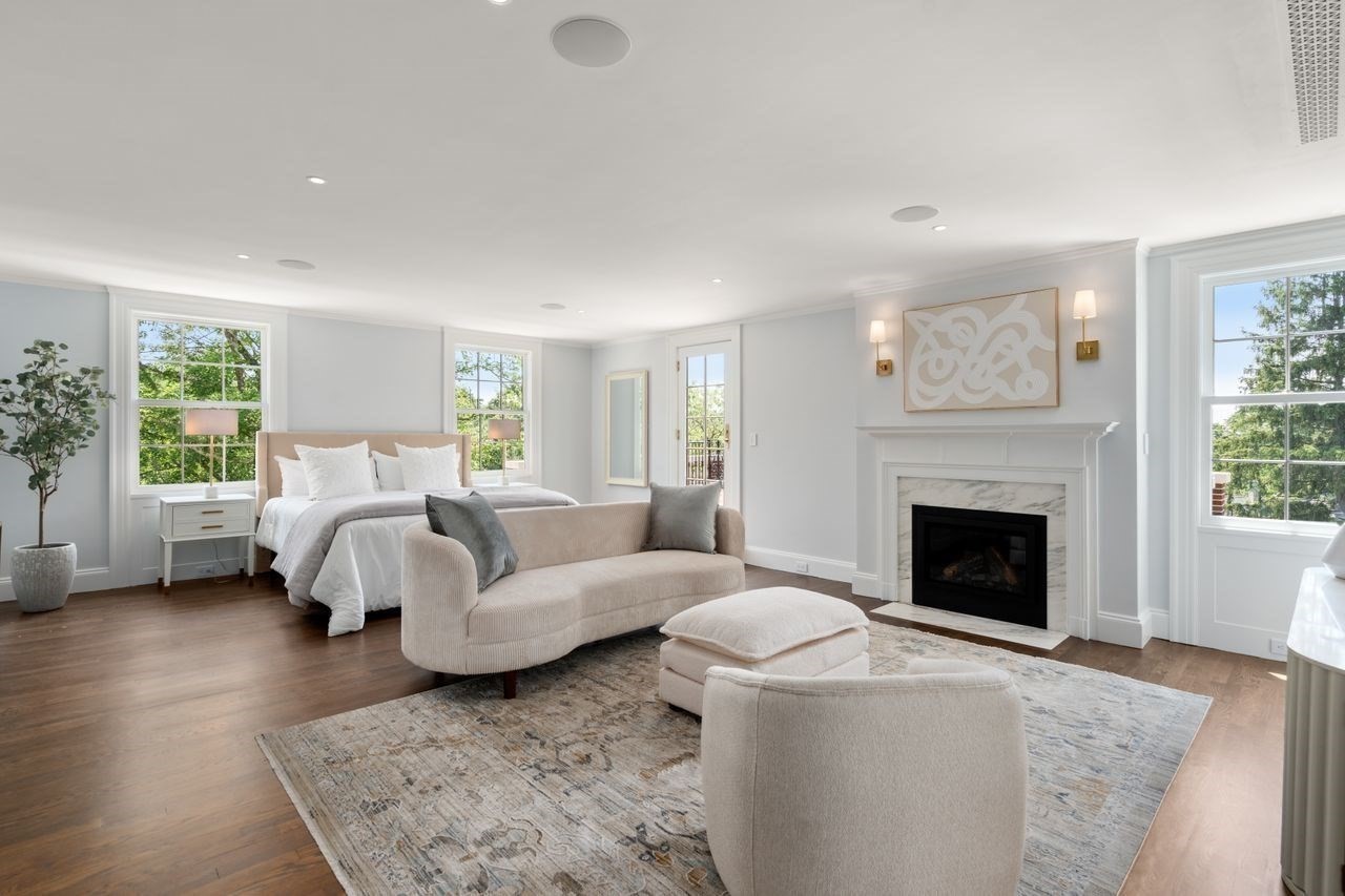 9 The Ledges Road Newton, MA 02459 - Photo 19 of 33 Gallery Image 19
