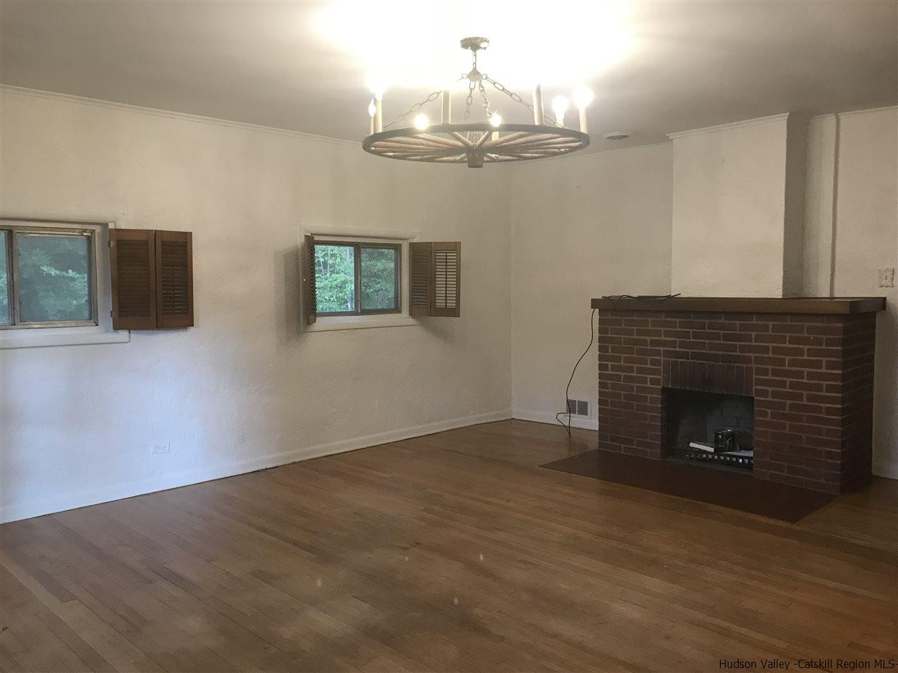 94 River Road New Paltz, NY 12561 - Photo 3 of 17 Photo 3