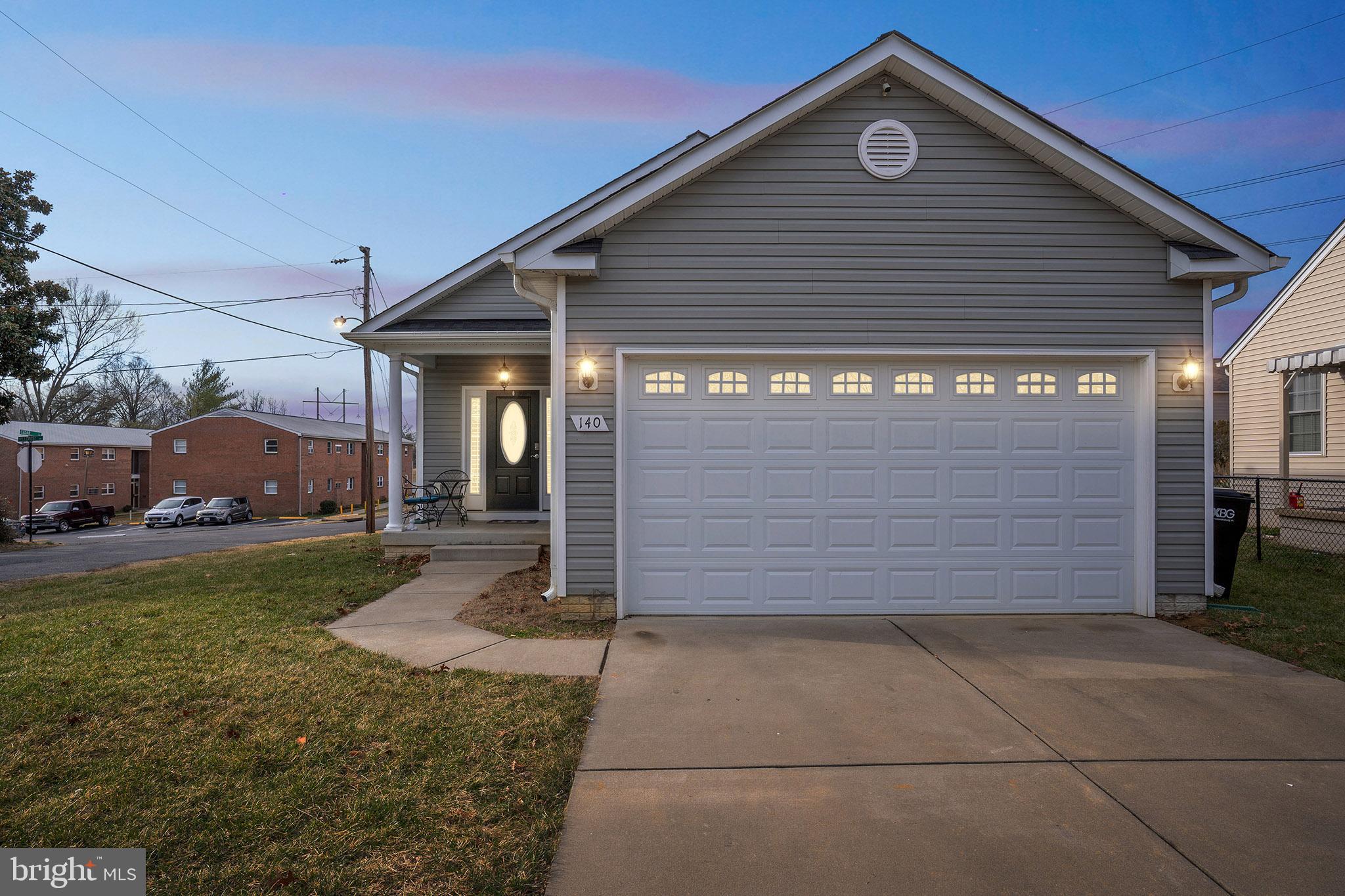 140 Ridgeway Street Fredericksburg, VA 22401 - Photo 32 of 33 Don't miss this opportunity!