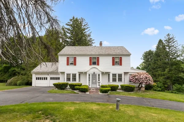 $514,900 | 181 Highland Avenue, Leominster, MA 01453