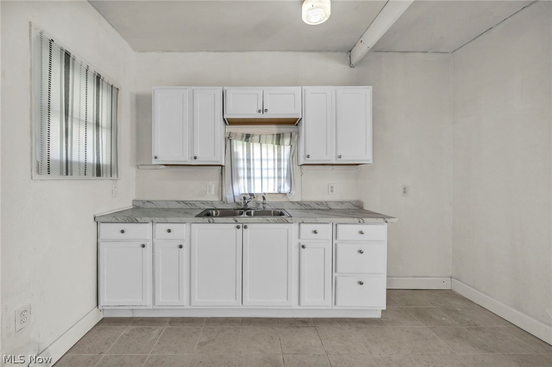 3408 Riverside Avenue Cleveland, OH 44109 - Photo 6 of 40