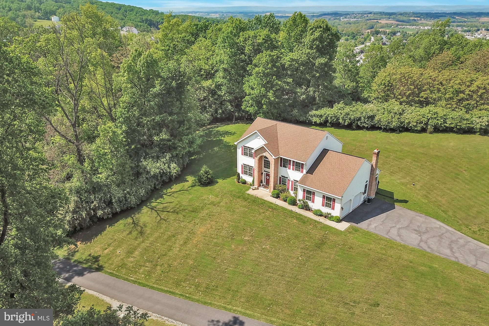 109 Bran Road Reading, PA 19608 - Photo 3 of 49