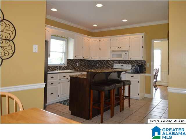6478 Cambridge Road Pinson, AL 35126 - Photo 10 of 32
