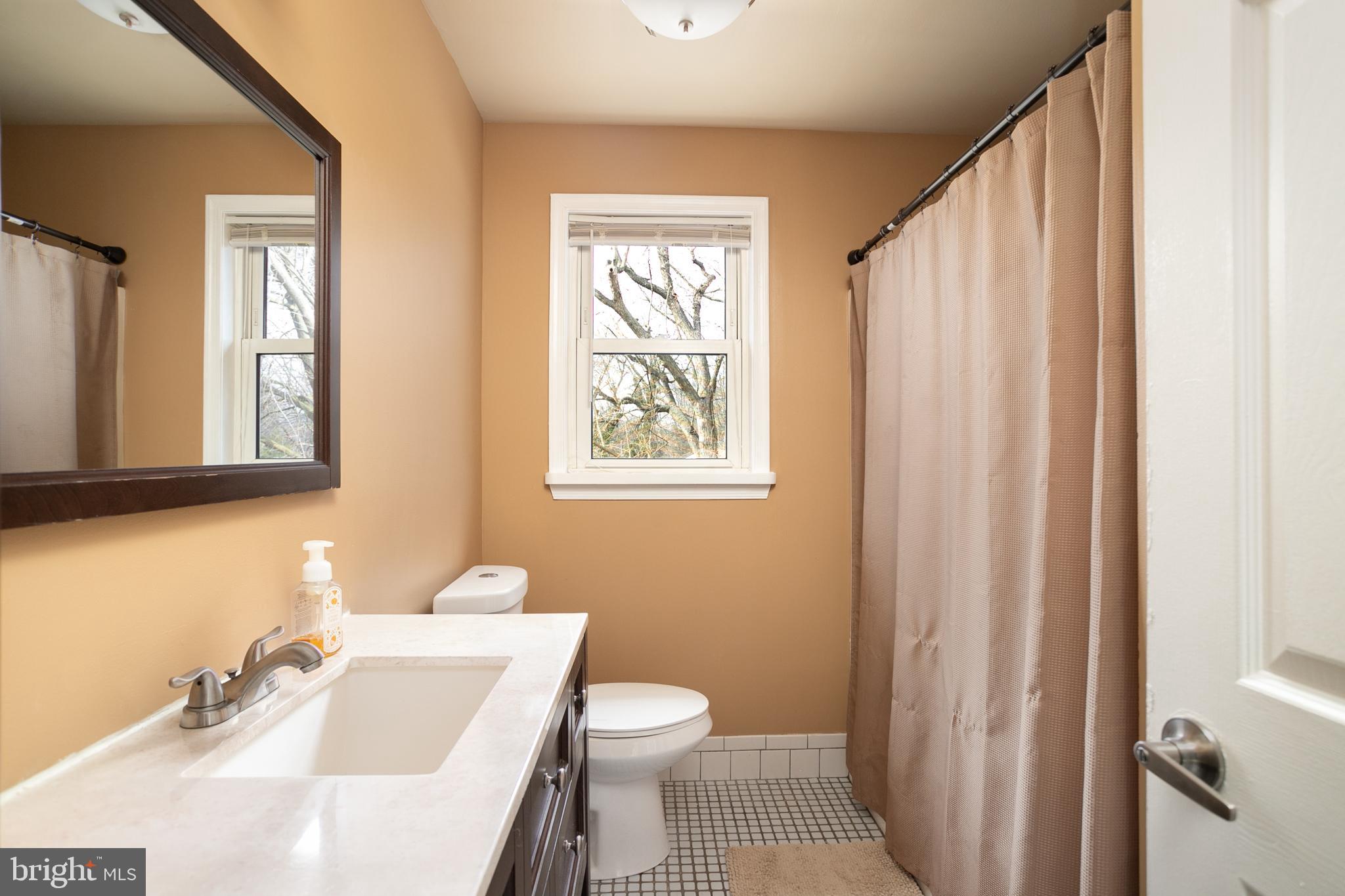 915 Allison Road Burlington, NJ 08016 - Photo 23 of 30 Gallery Image 23