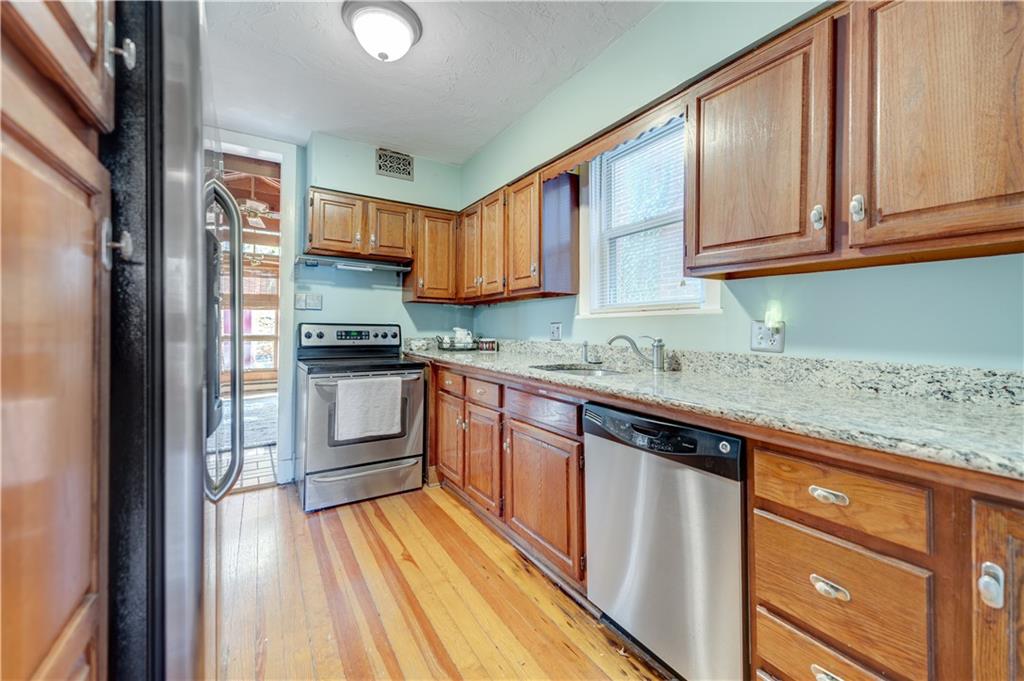 131 Arden Road Pittsburgh, PA 15216 - Photo 9 of 25 Gallery Image 9