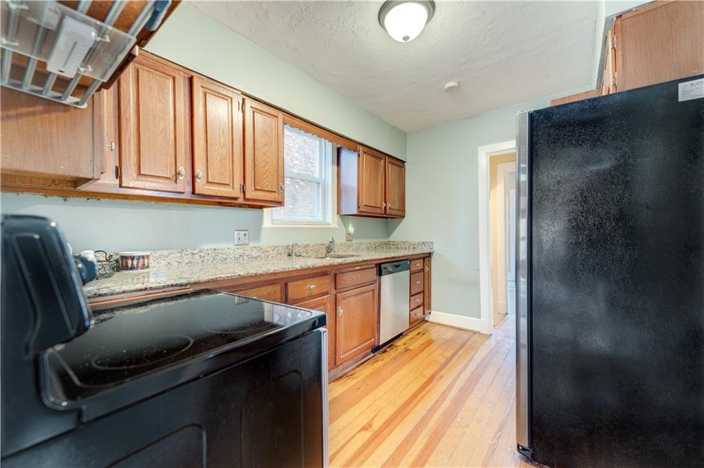 131 Arden Road Pittsburgh, PA 15216 - Photo 10 of 25 Gallery Image 10