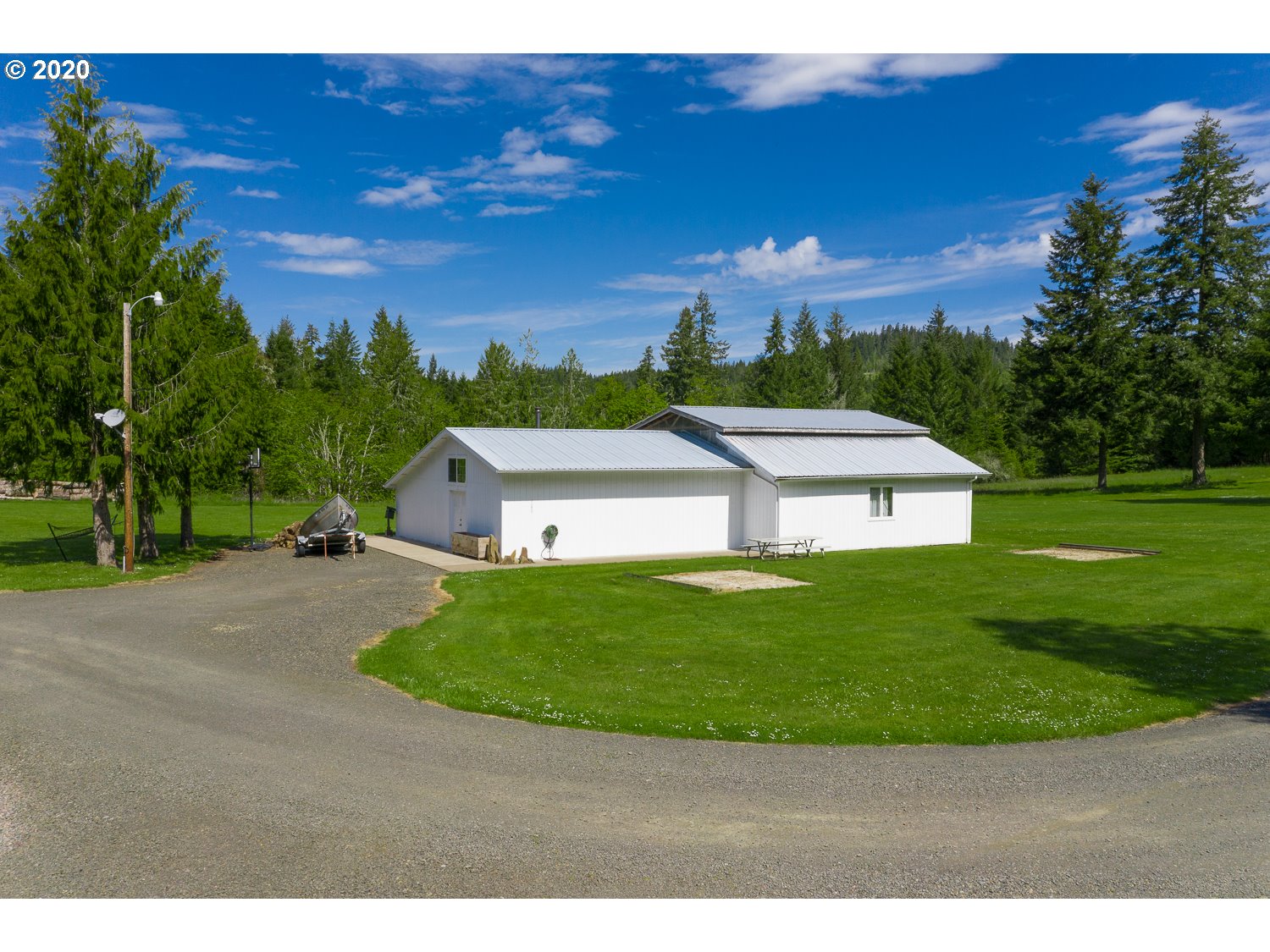 37749 Wallace Creek Road Springfield, OR 97478 - Photo 8 of 23