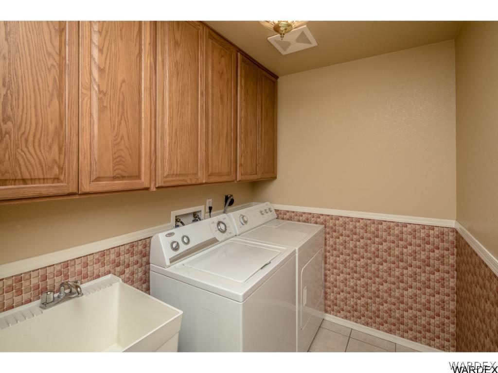 870 Riata Valley Road Kingman, AZ 86409 - Photo 14 of 36 Gallery Image 14