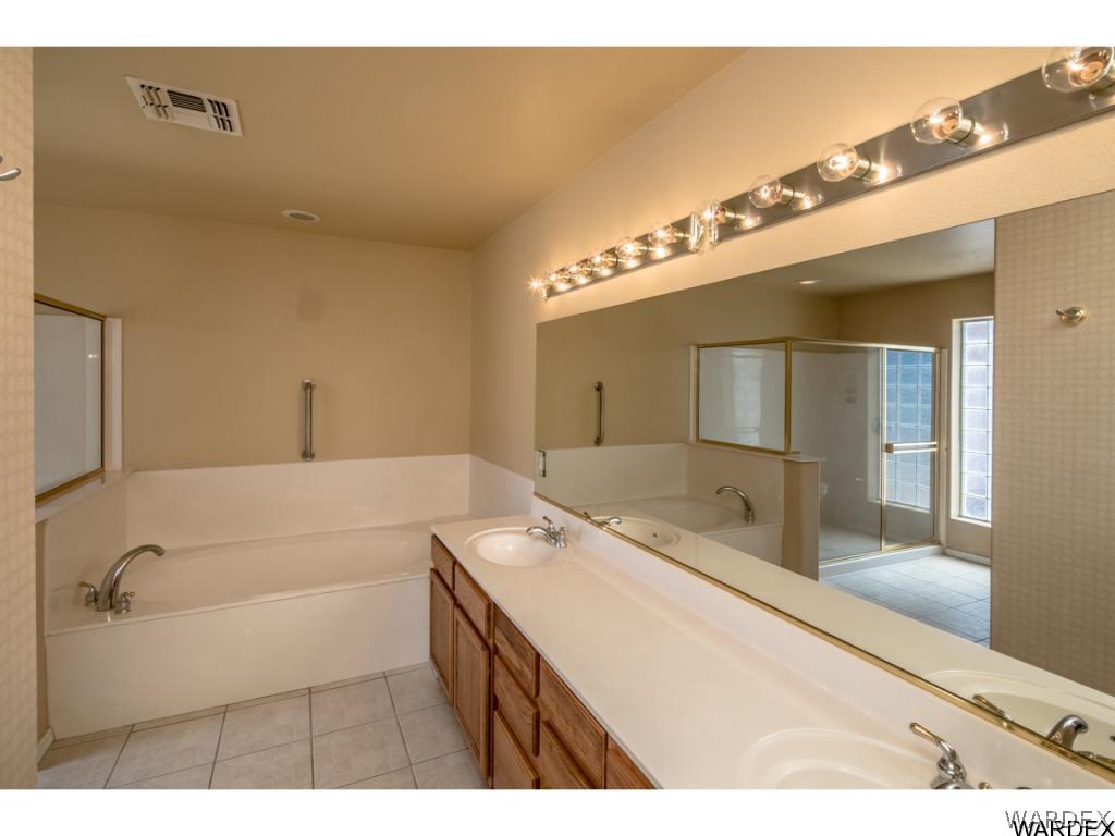 870 Riata Valley Road Kingman, AZ 86409 - Photo 8 of 36 Gallery Image 8