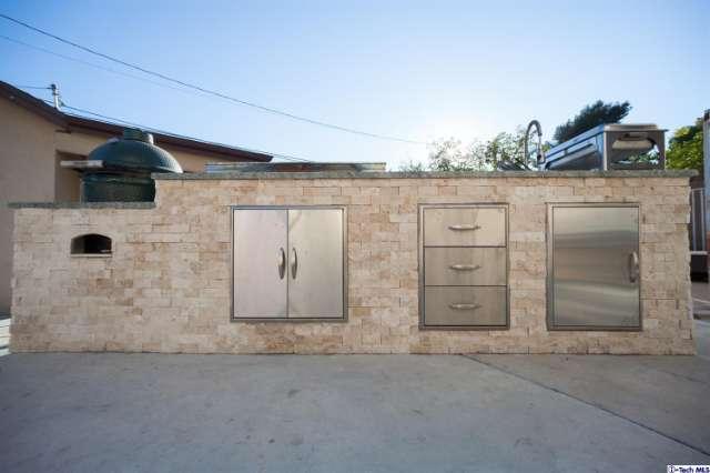 1844 West Kenneth Road Glendale, CA 91201 - Photo 39 of 42 Gallery Image 39