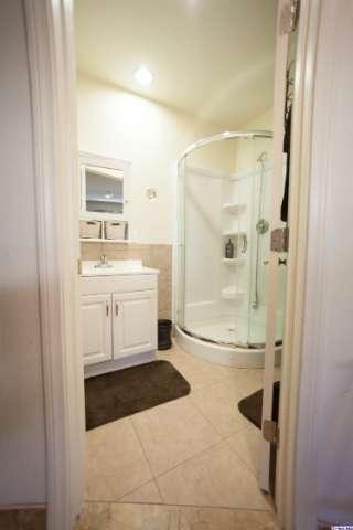 1844 West Kenneth Road Glendale, CA 91201 - Photo 42 of 42 Gallery Image 42