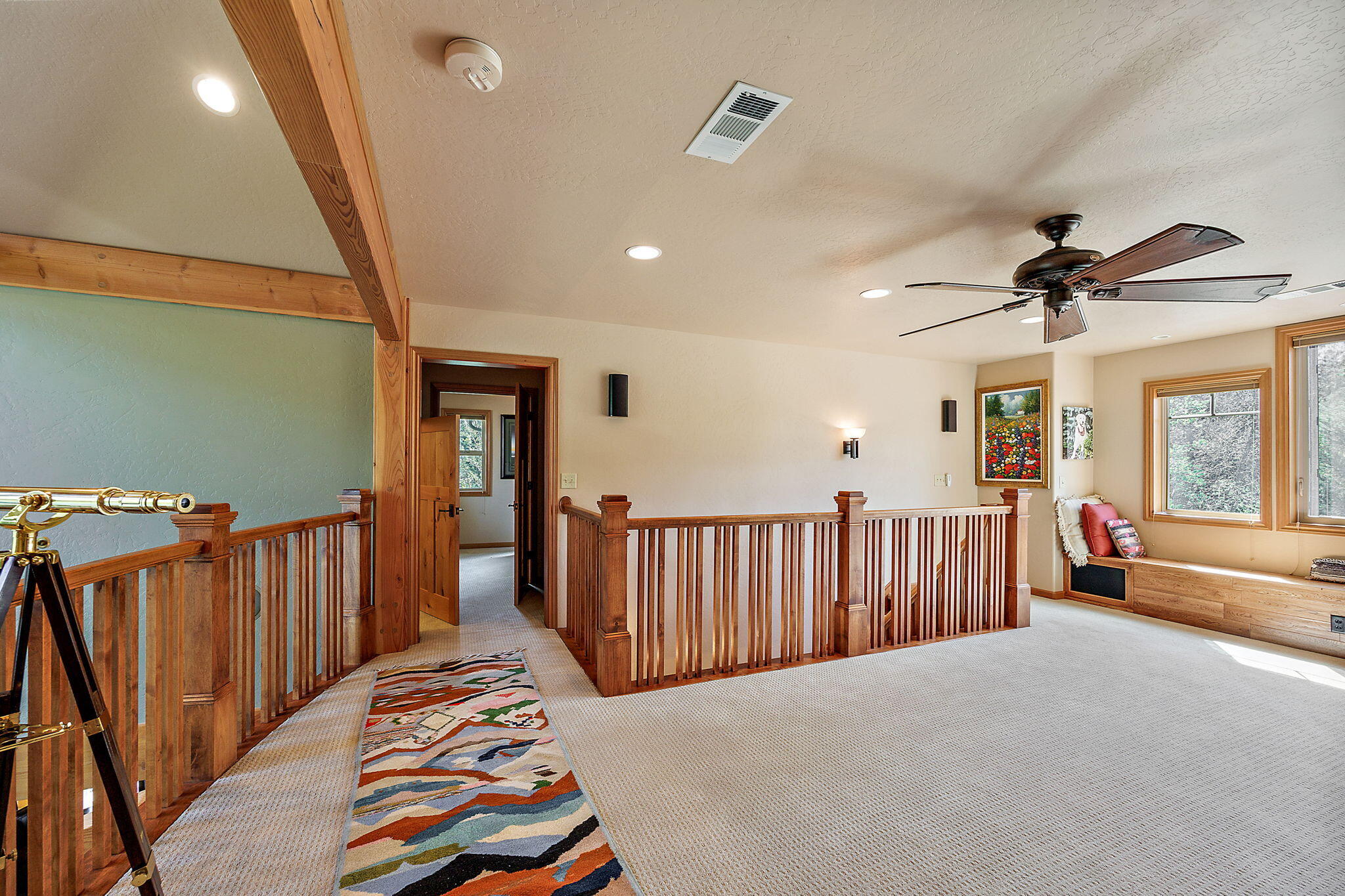 343 Rene Drive Shady Cove, OR 97539 - Photo 37 of 152 2nd Living Area