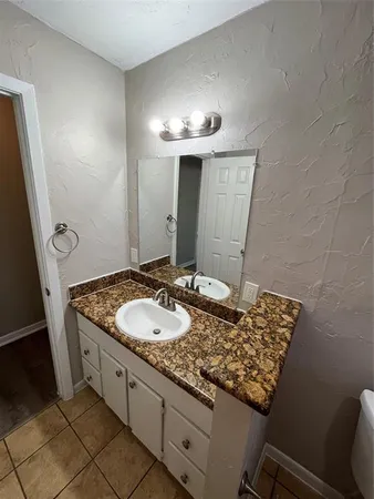$1,950 | 926 Warren Way, Richardson, TX 75080