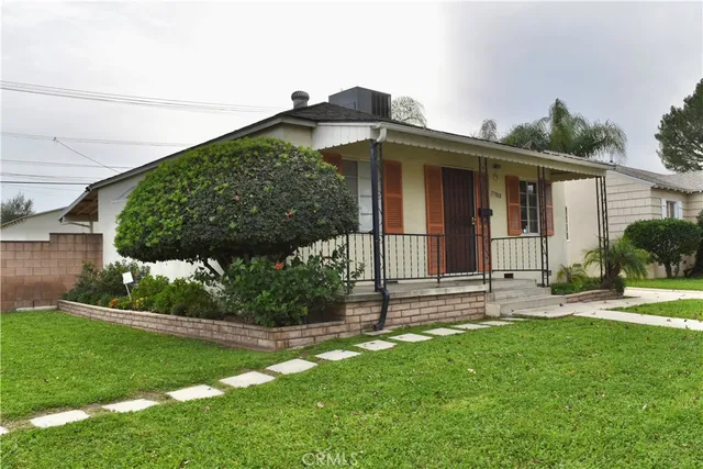 $875,000 | 17900 Martha Street, Encino, CA 91316