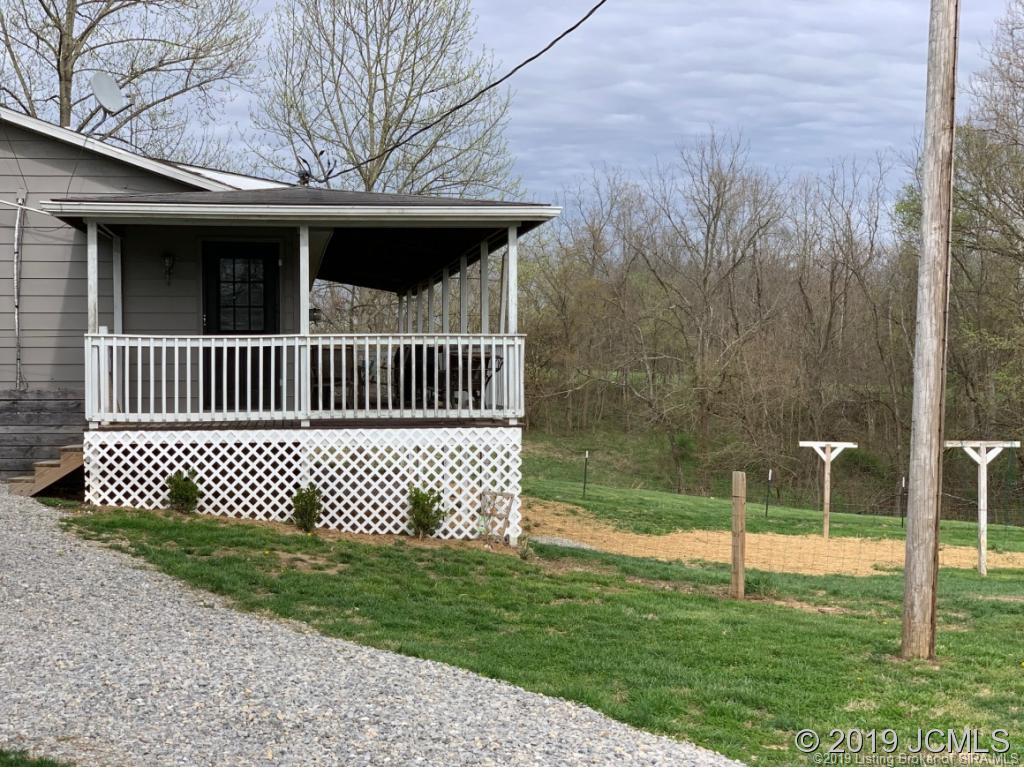 9338 East Tate Ridge Road Madison, IN 47250 - Photo 3 of 18