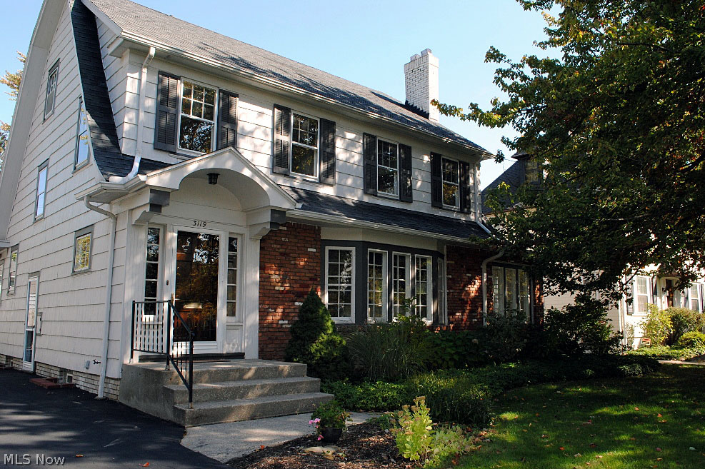 3119 Chadbourne Road Cleveland, OH 44120 - Photo 1 of 25 Gallery Image 1
