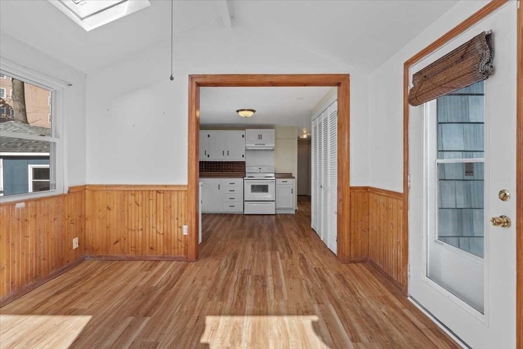 18 Mohican Road Worcester, MA 01605 - Photo 16 of 30 Gallery Image 16