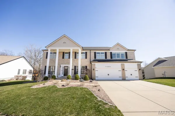 $619,900 | 180 Knollhaven Trail, O'Fallon, IL 62269
