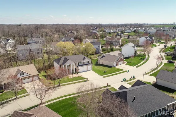 $619,900 | 180 Knollhaven Trail, O'Fallon, IL 62269