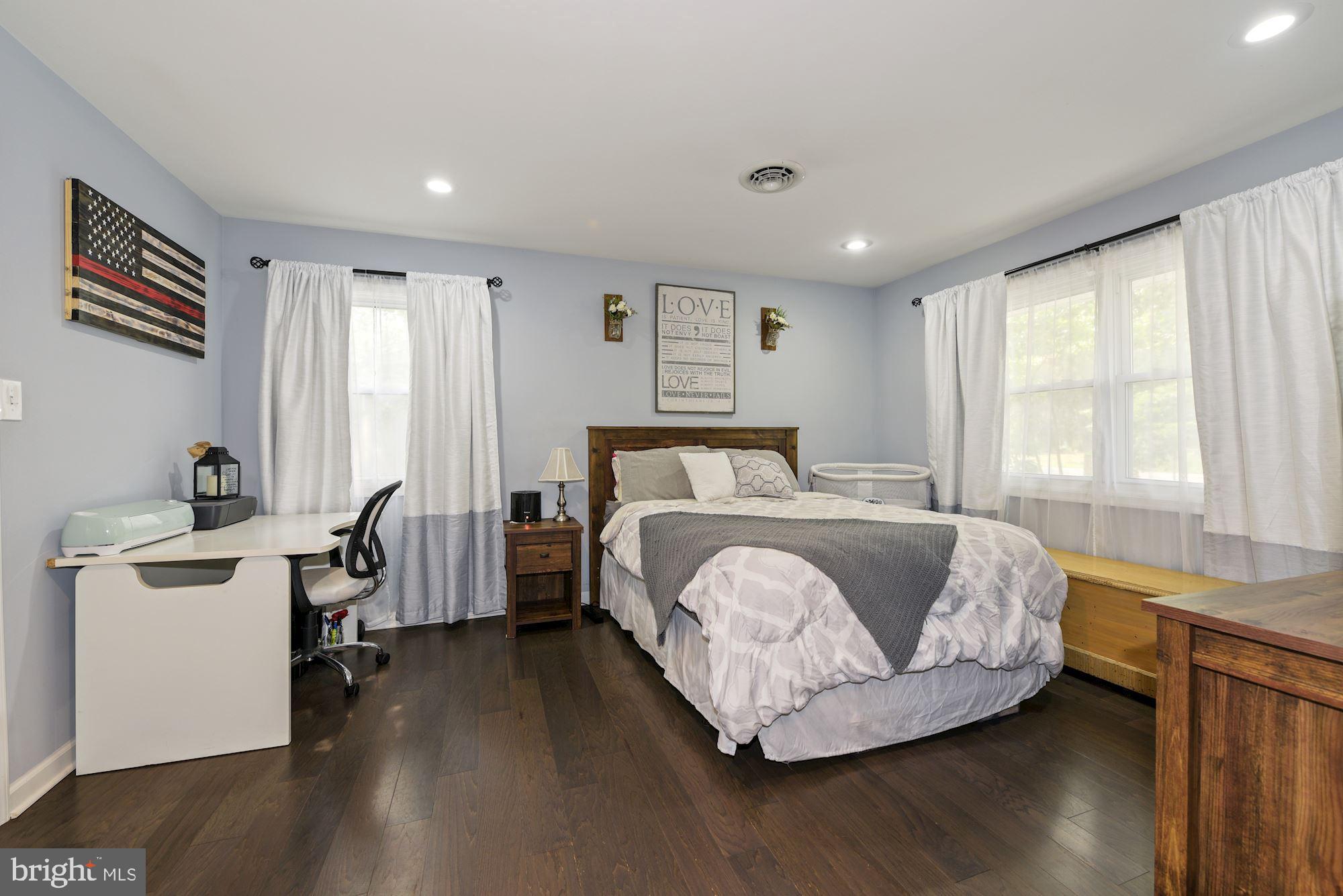 311 Rancocas Boulevard Mount Laurel, NJ 08054 - Photo 18 of 35 Owner Bedroom
