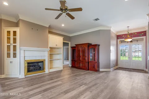 $379,999 | 408 Bon Mange Circle, Lafayette, LA 70506