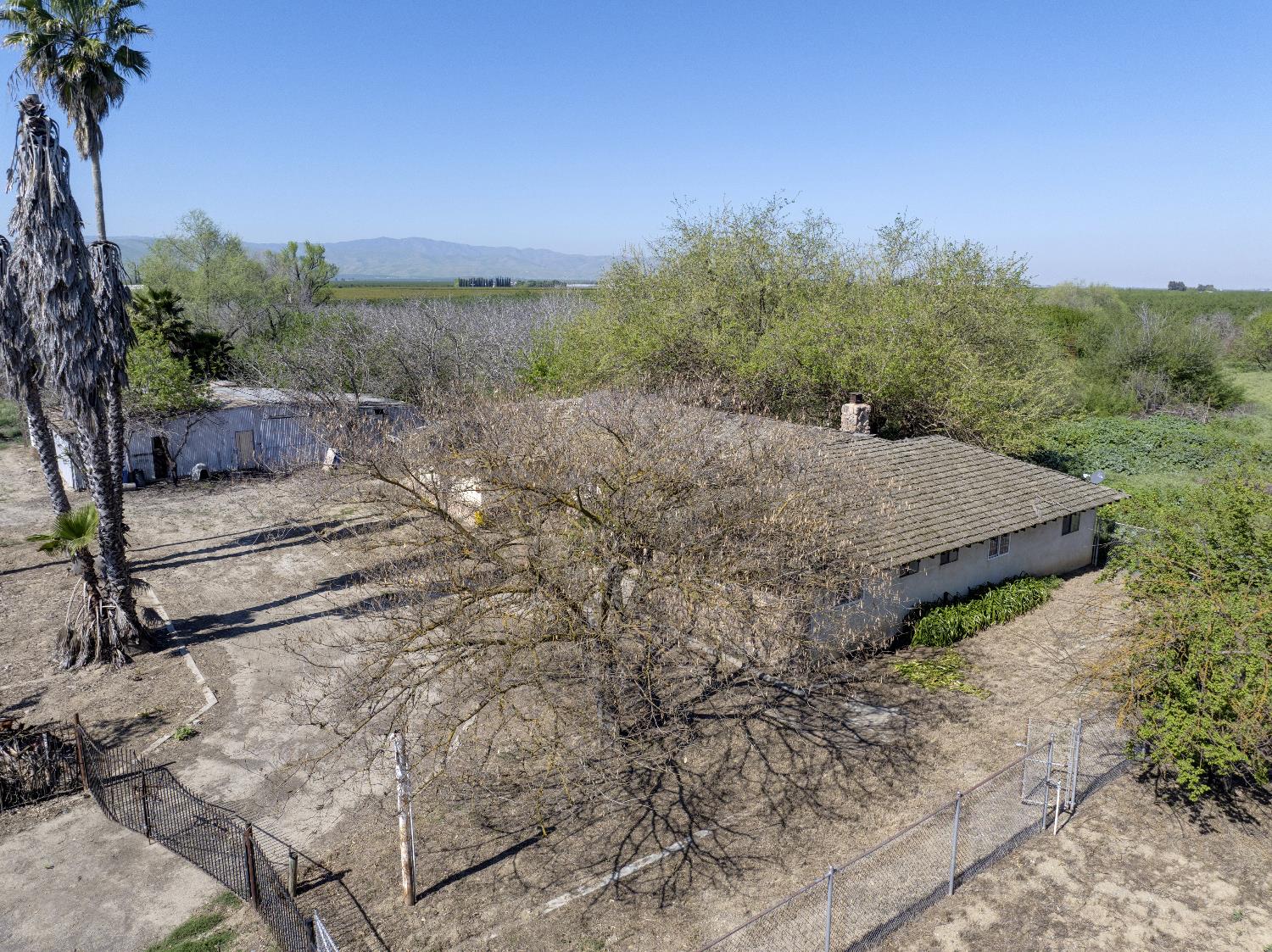 873 Loquat Avenue Patterson, CA 95363 - Photo 29 of 35 a view of a backyard