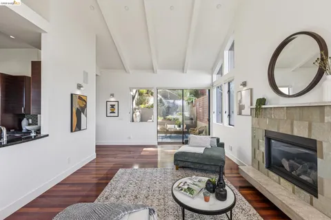 $1,295,000 | 46 Carisbrook Lane, Oakland, CA 94611