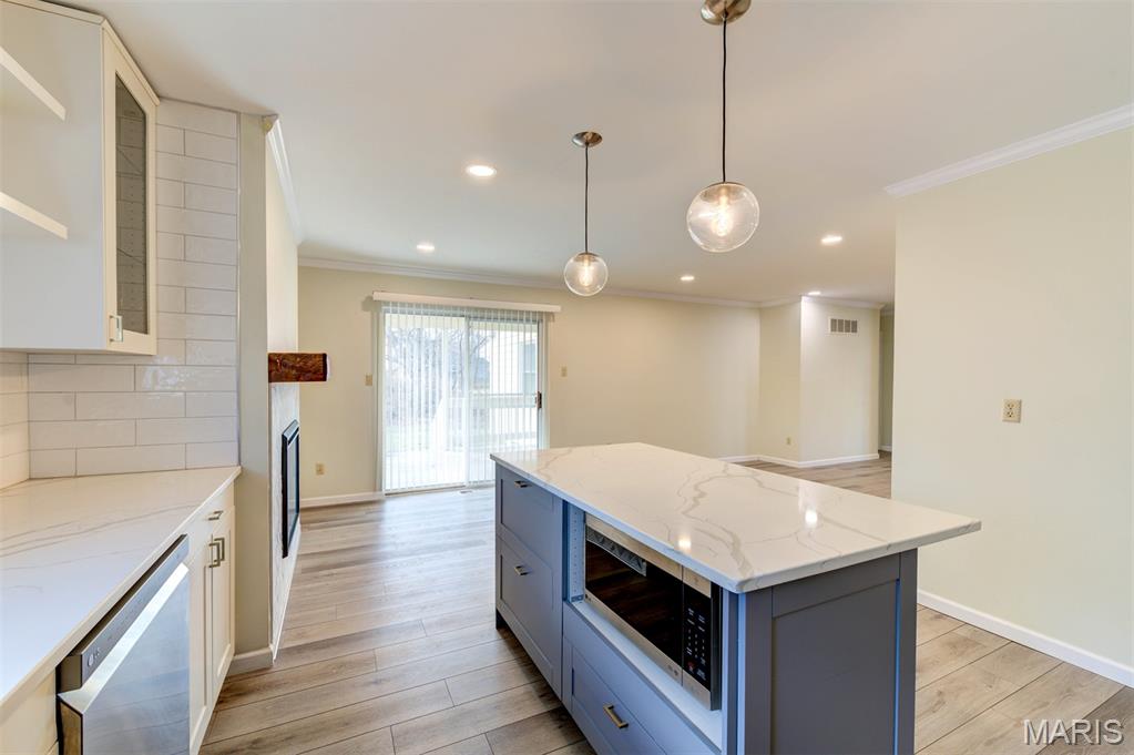 709 Turtle Cove Ballwin, MO 63011 - Photo 15 of 45