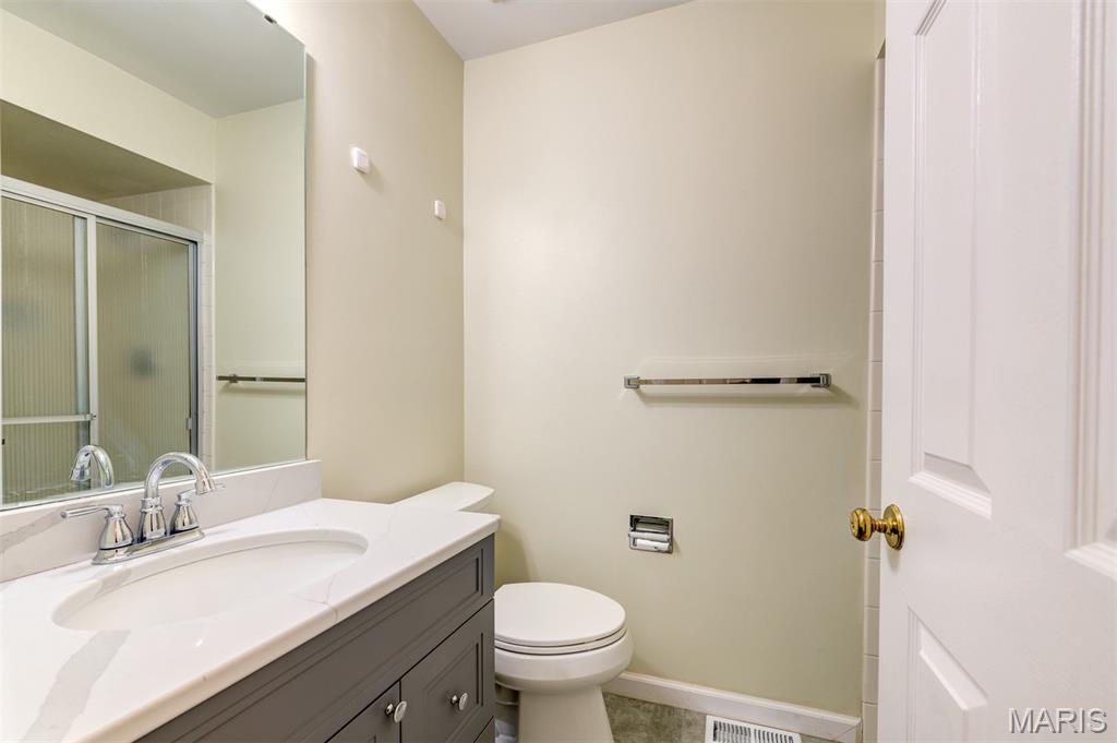 709 Turtle Cove Ballwin, MO 63011 - Photo 25 of 45