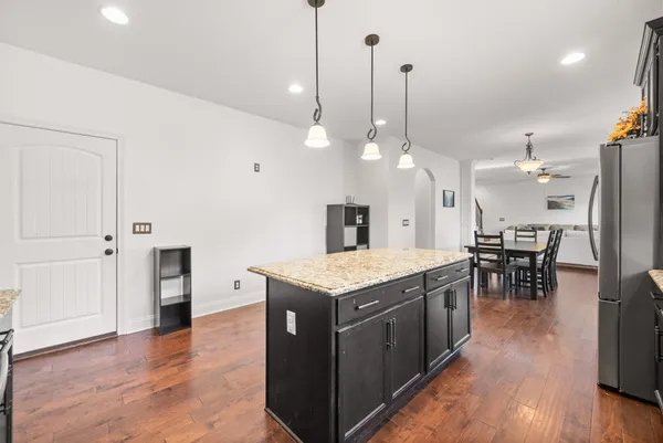 $459,900 | 3148 Timberdale Drive, Clarksville, TN 37042