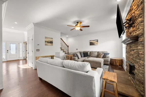 $459,900 | 3148 Timberdale Drive, Clarksville, TN 37042