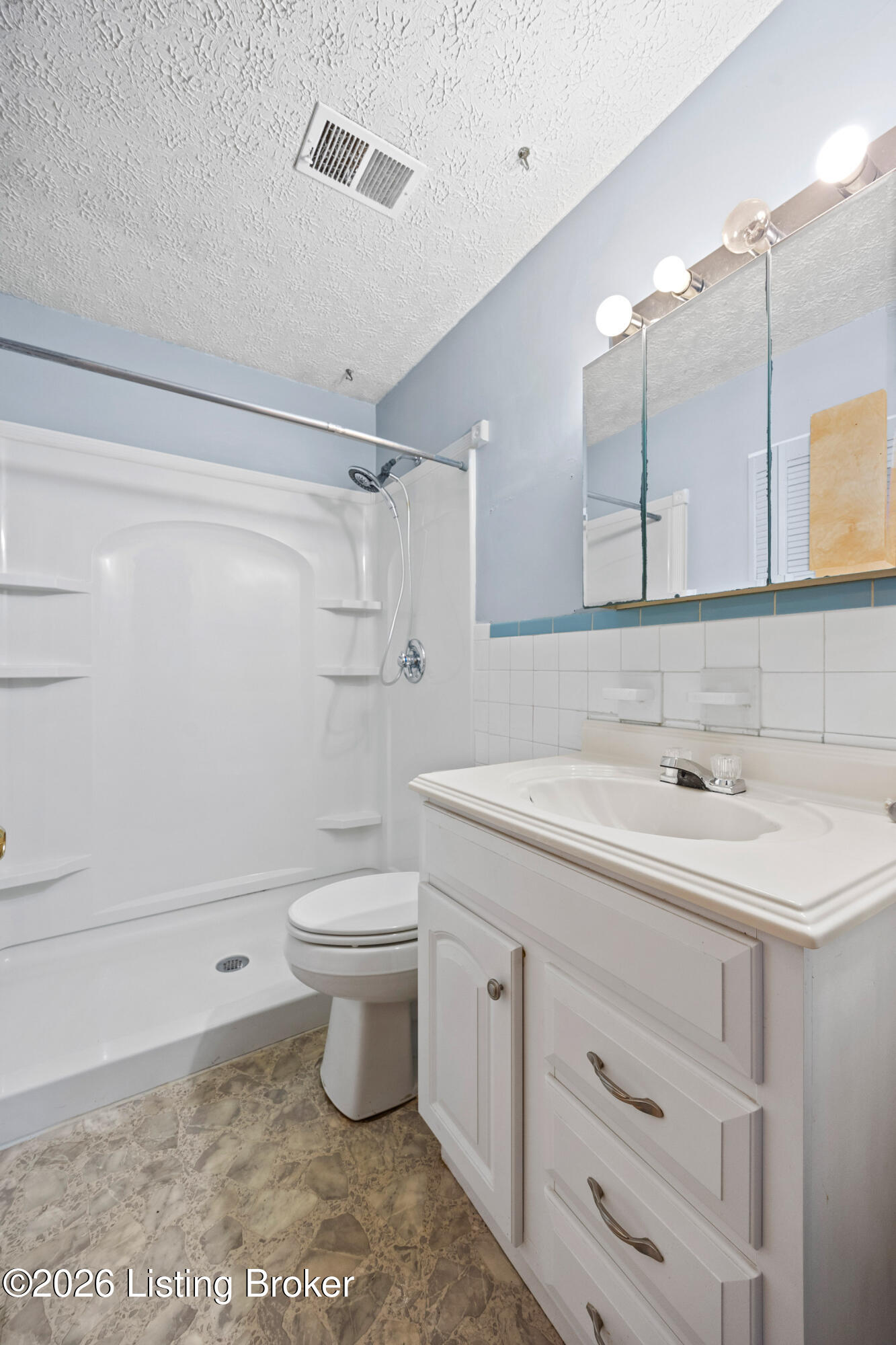 4709 Dohn Road Louisville, KY 40216 - Photo 20 of 25 020