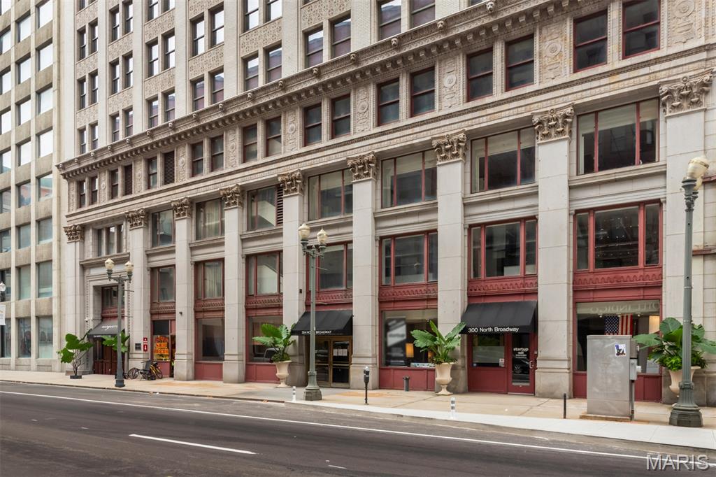 314 North Broadway, Unit 1102 St. Louis, MO 63102 - Photo 1 of 50