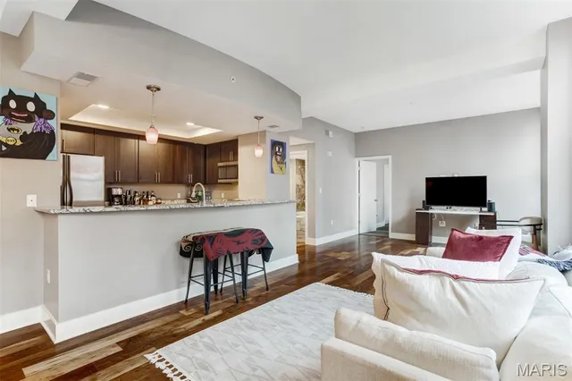 $174,900 | 314 North Broadway, Unit 1102, St. Louis, MO 63102