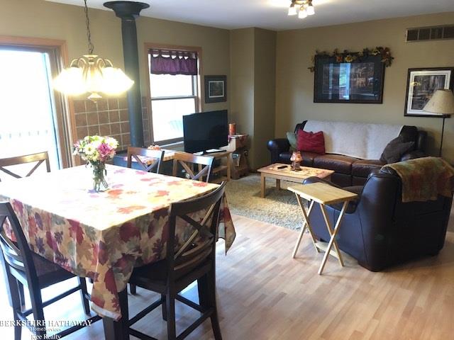 14372 Gilbert Road Allenton, MI 48002 - Photo 12 of 33 50000758-11.JPG